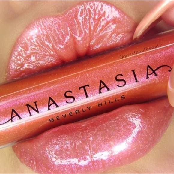 Anastasia Beverly Hills Lip Gloss Girly - Picture 3 of 16